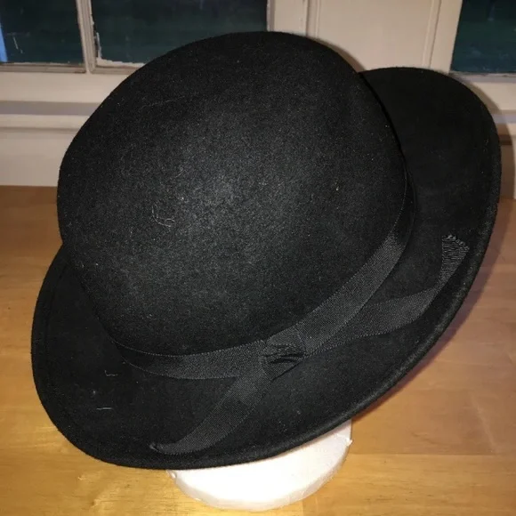 Miss Bierner | Accessories | Vintage Miss Bierner Hat Black  display picture 1